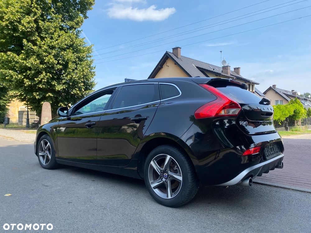 Volvo V40 D2 RDesign - 12