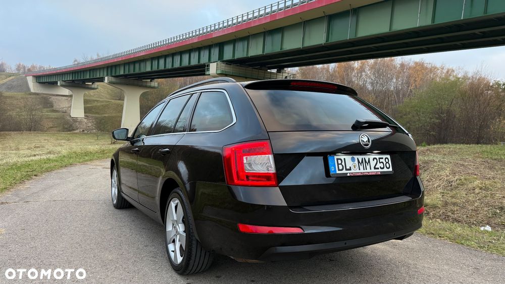 Skoda Octavia 1.8 TSI (Green tec) DSG Style - 6