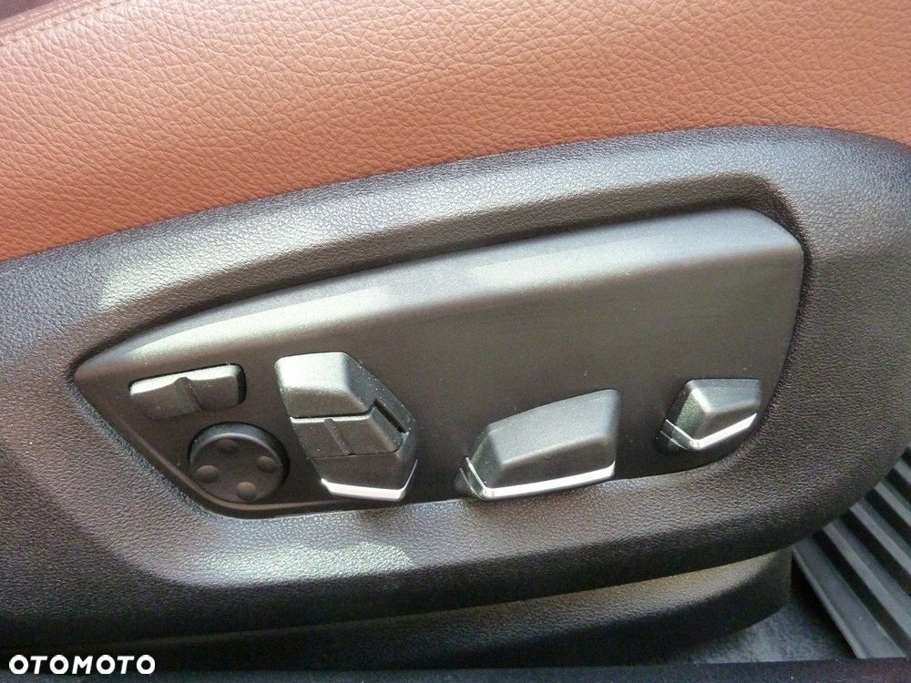 BMW Seria 5 - 29