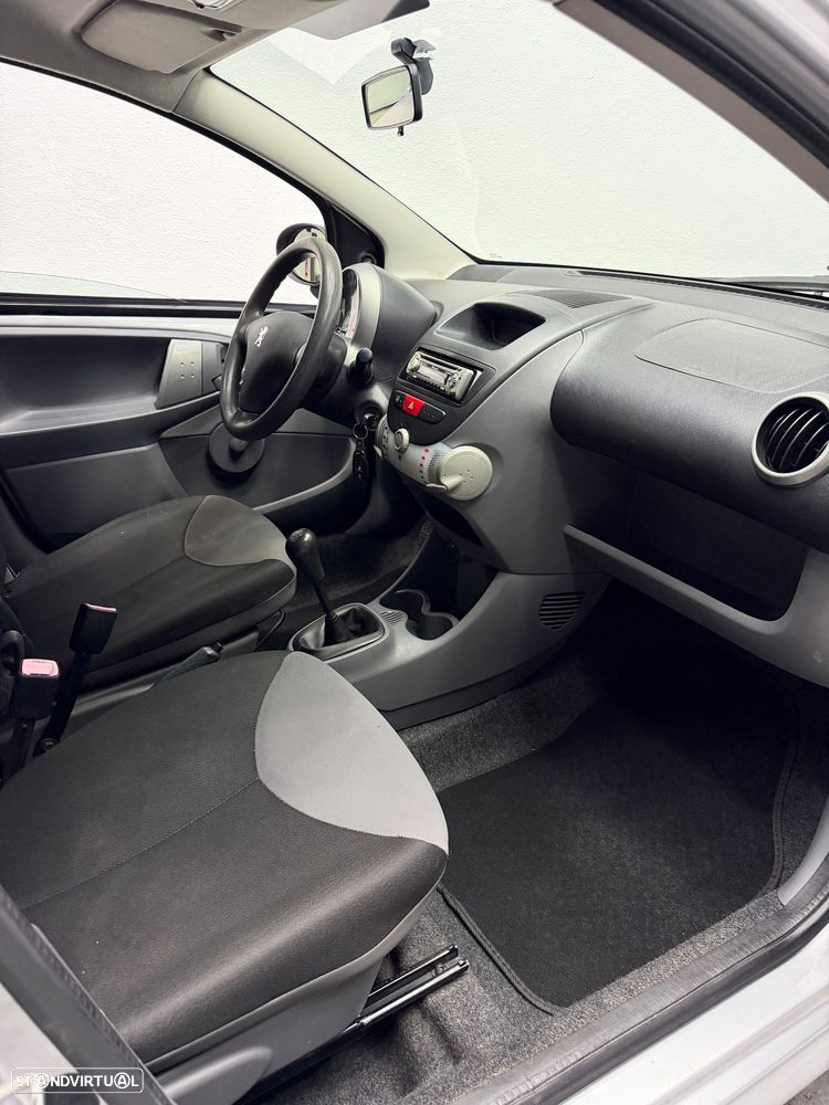 Peugeot 107 1.0 Access - 9