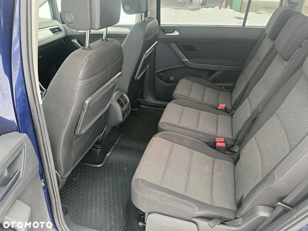 Volkswagen Touran 2.0 TDI SCR DSG Highline - 17