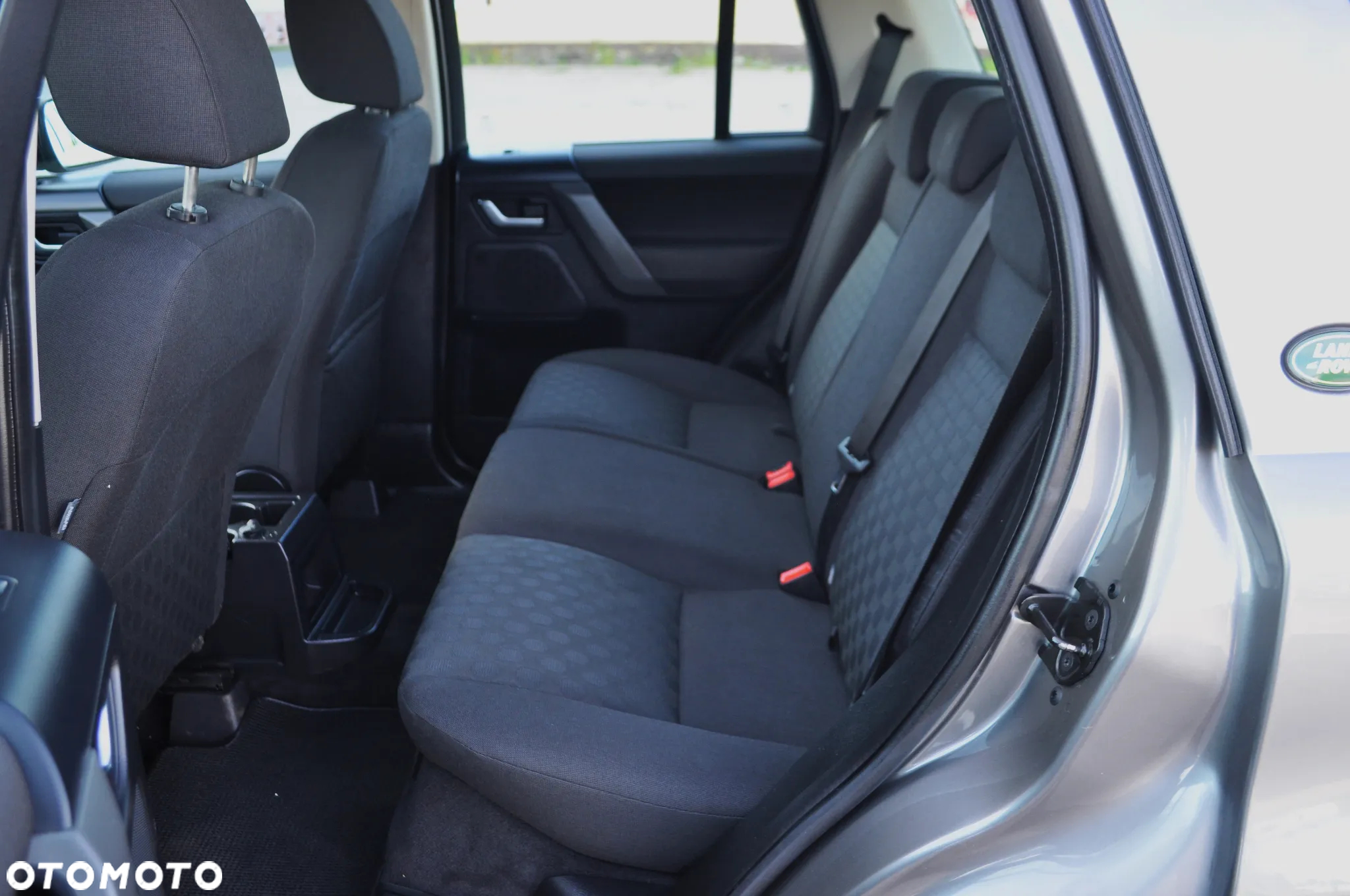 Land Rover Freelander II 2.2TD E - 23