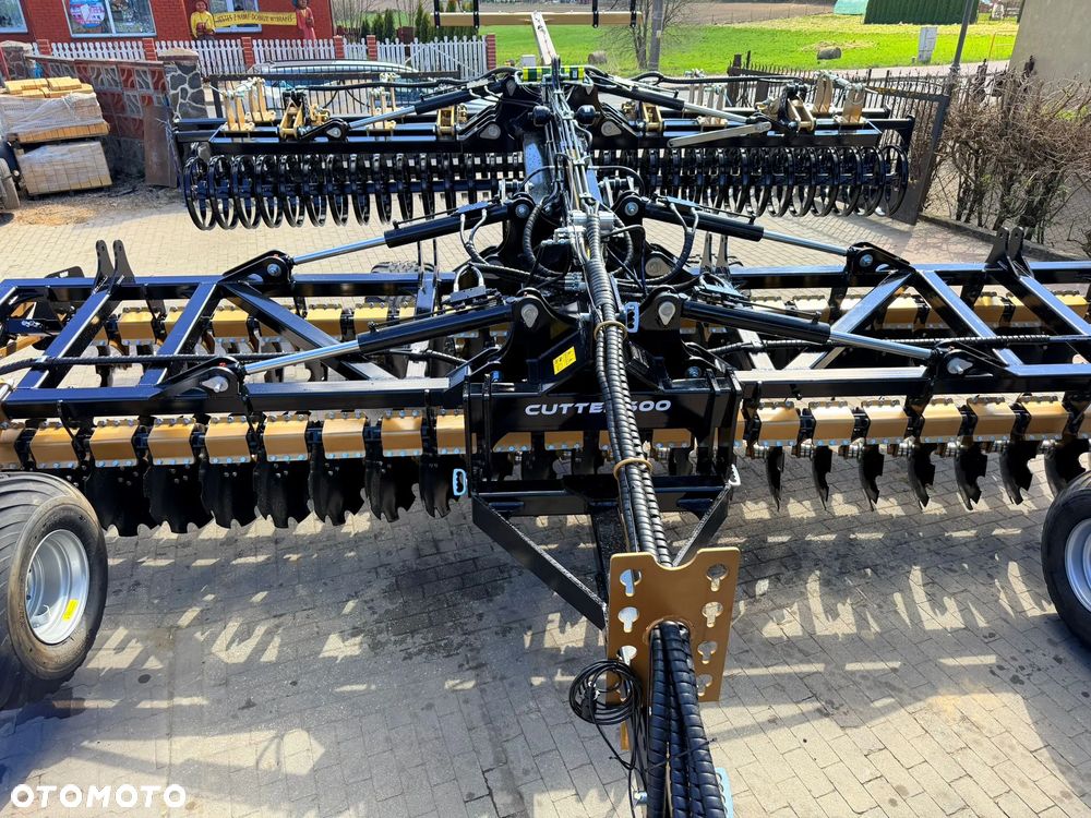 Inny Varion CUTTER 600 - 16