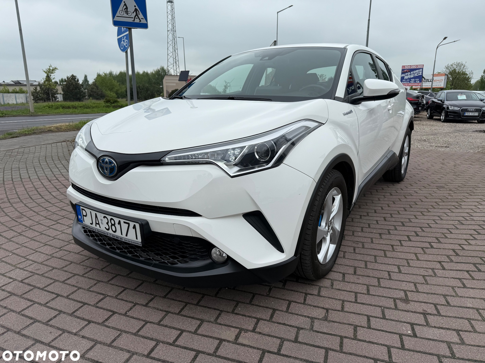 Toyota C-HR 1.8 Hybrid GPF Comfort - 19