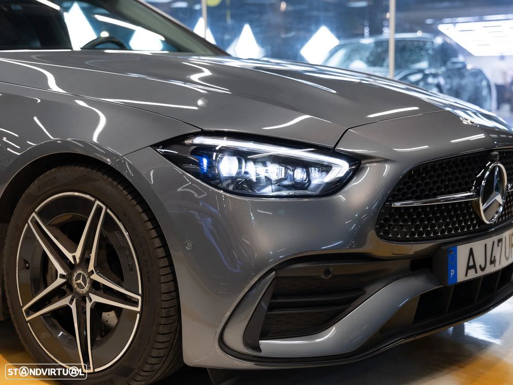 Mercedes-Benz C 300 d AMG Line - 25