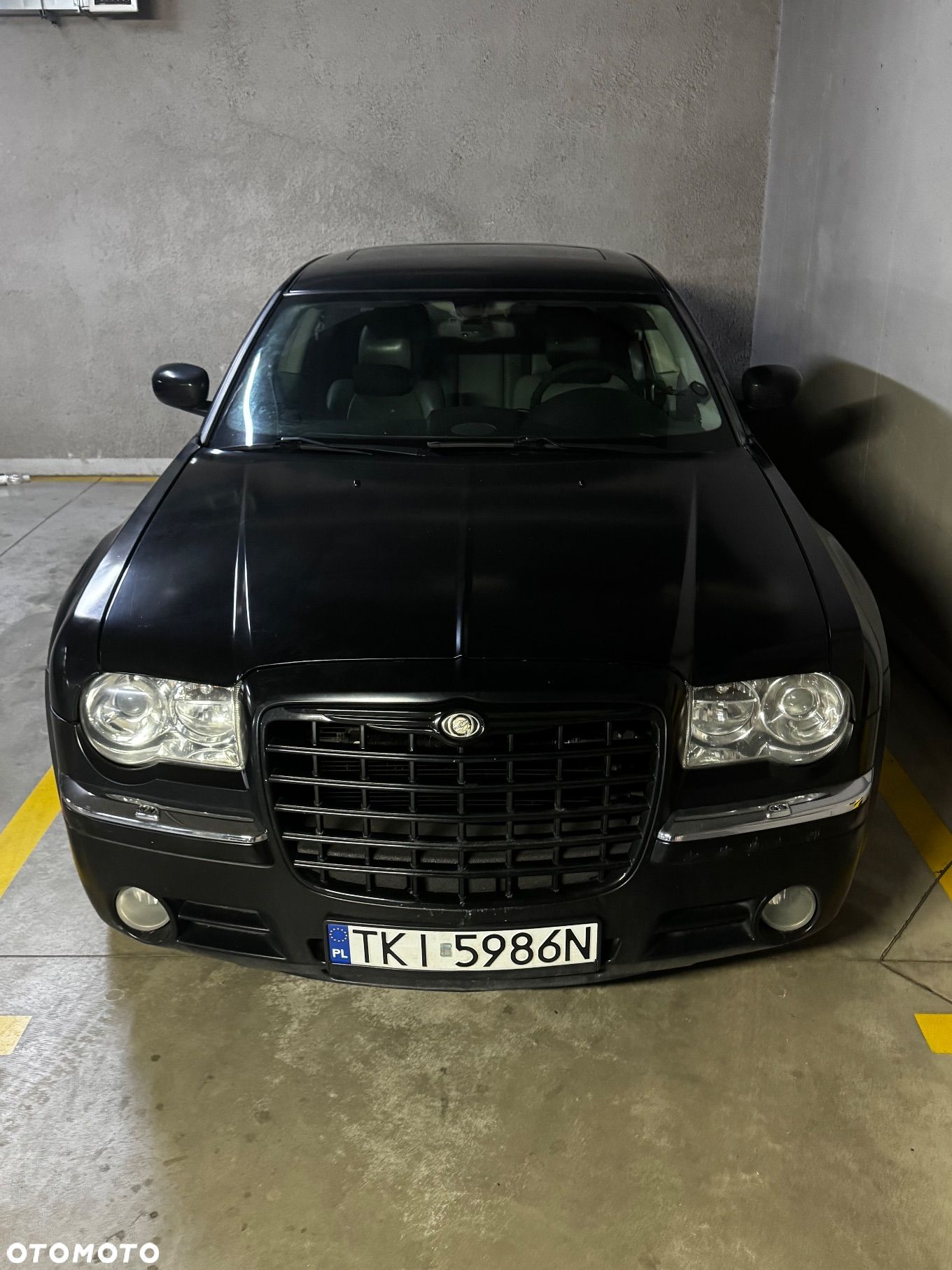 Chrysler 300C 5.7 V8 Hemi - 1
