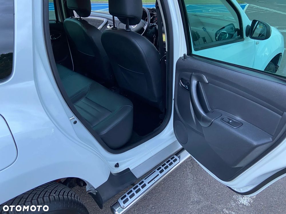 Dacia Duster 1.6 16V 4x2 Prestige - 8