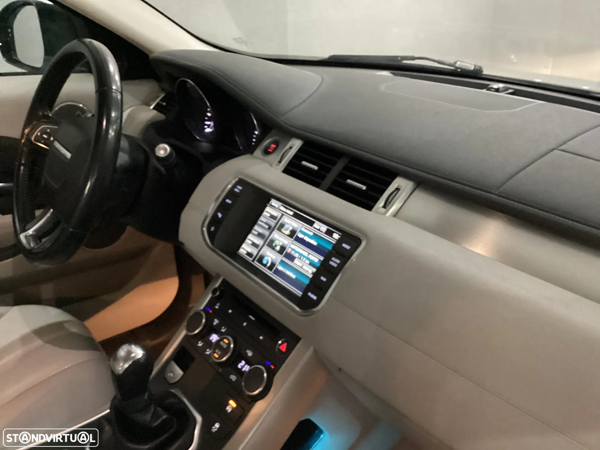 Land Rover Range Rover Evoque 2.2 eD4 Dynamic - 16