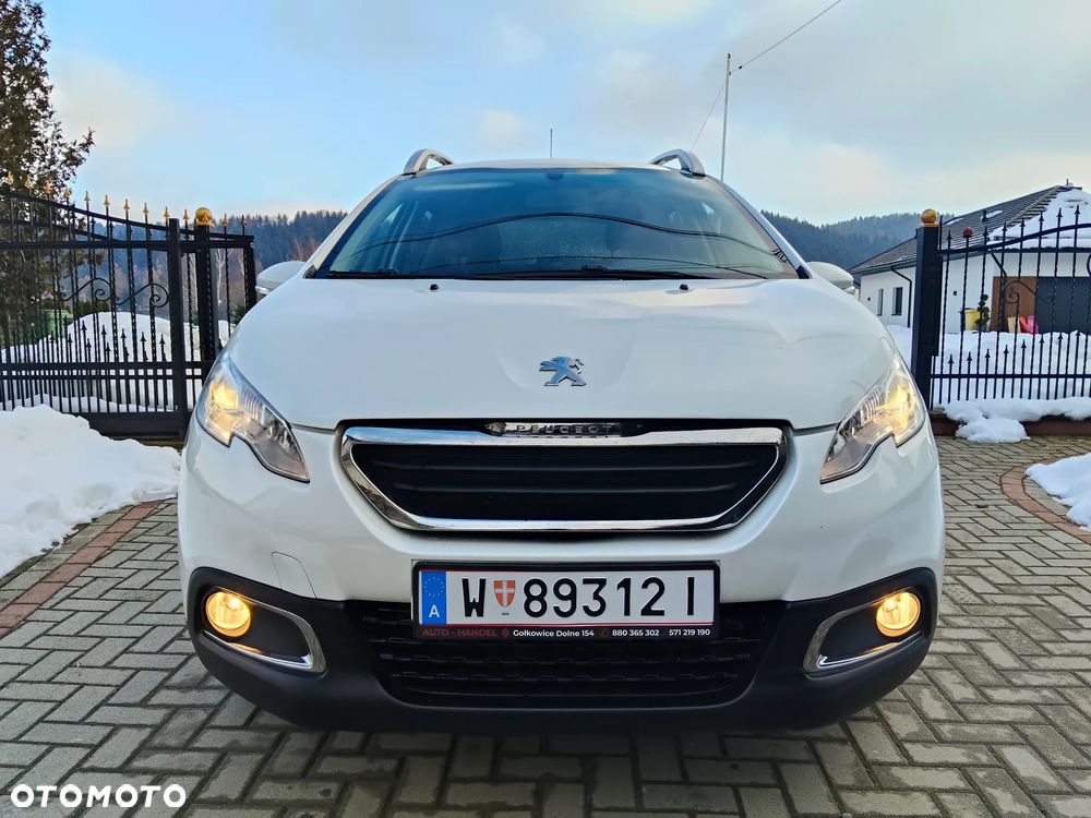 Peugeot 2008 PureTech 82 Allure - 3