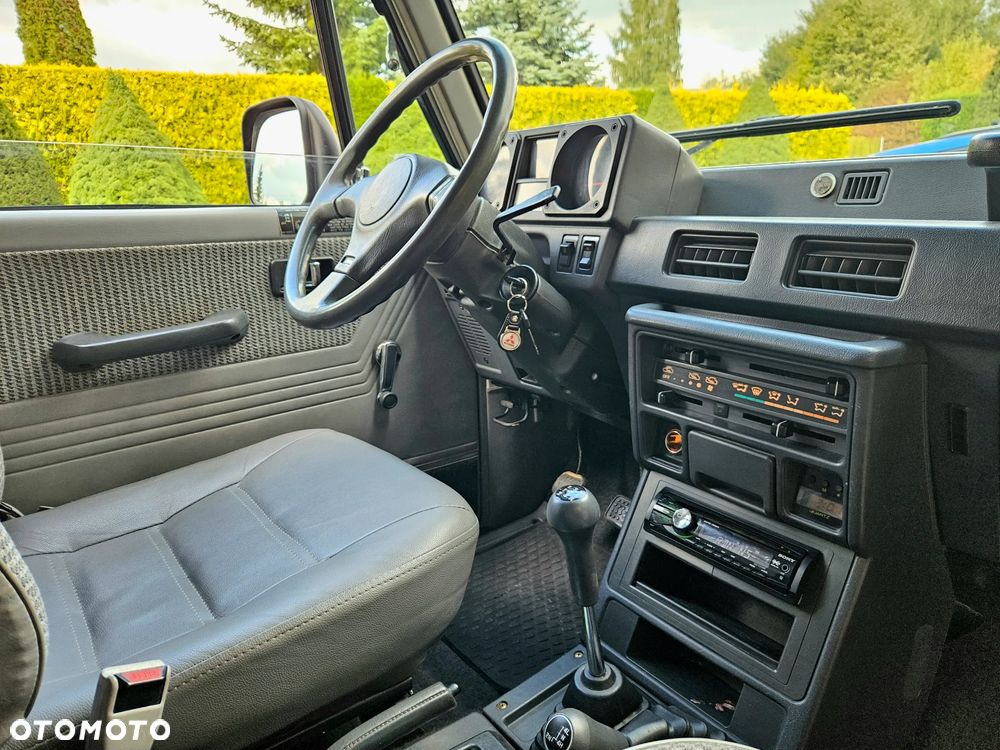 Mitsubishi Pajero 2.5 TDi - 7