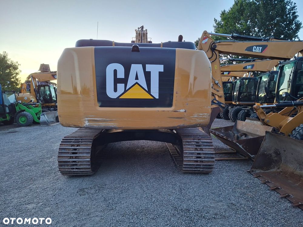 Caterpillar CAT 323 FL - 5