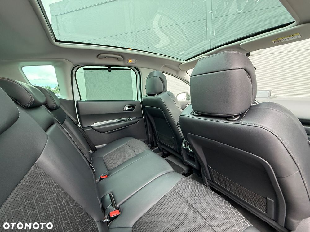 Peugeot 3008 PureTech 130 Stop & Start GPF Allure Business-Paket - 15