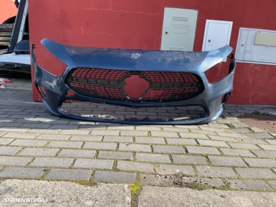 Parachoque Mercedes a 2020 - 1