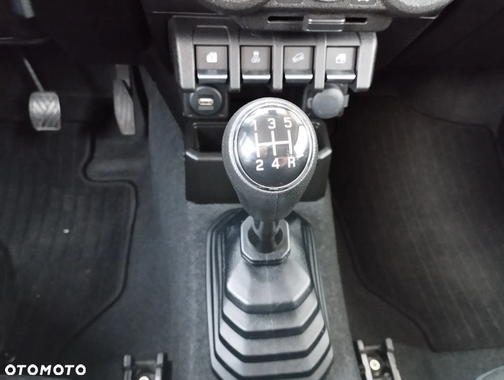 Suzuki Jimny 1.5 Pro - 27