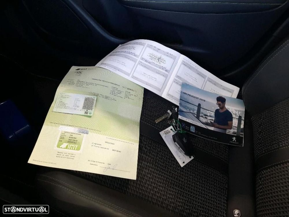 Peugeot 2008 1.5 BlueHDi GT EAT8 - 5