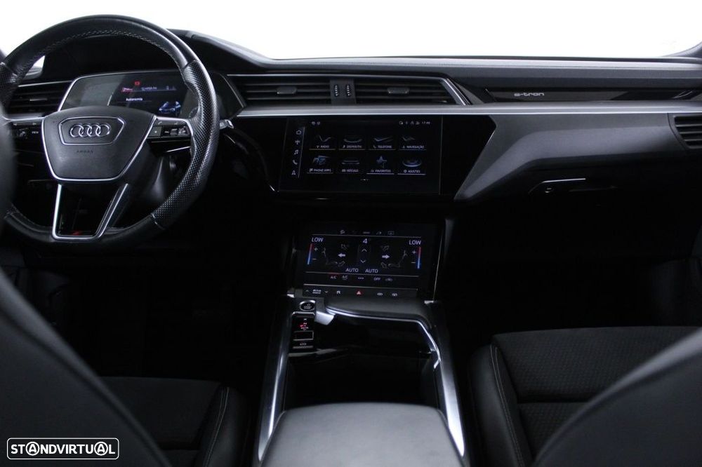 Audi e-tron 55 quattro S line - 17