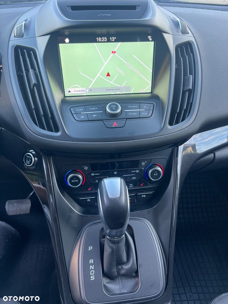 Ford Kuga 2.0 TDCi 4x4 Titanium - 9