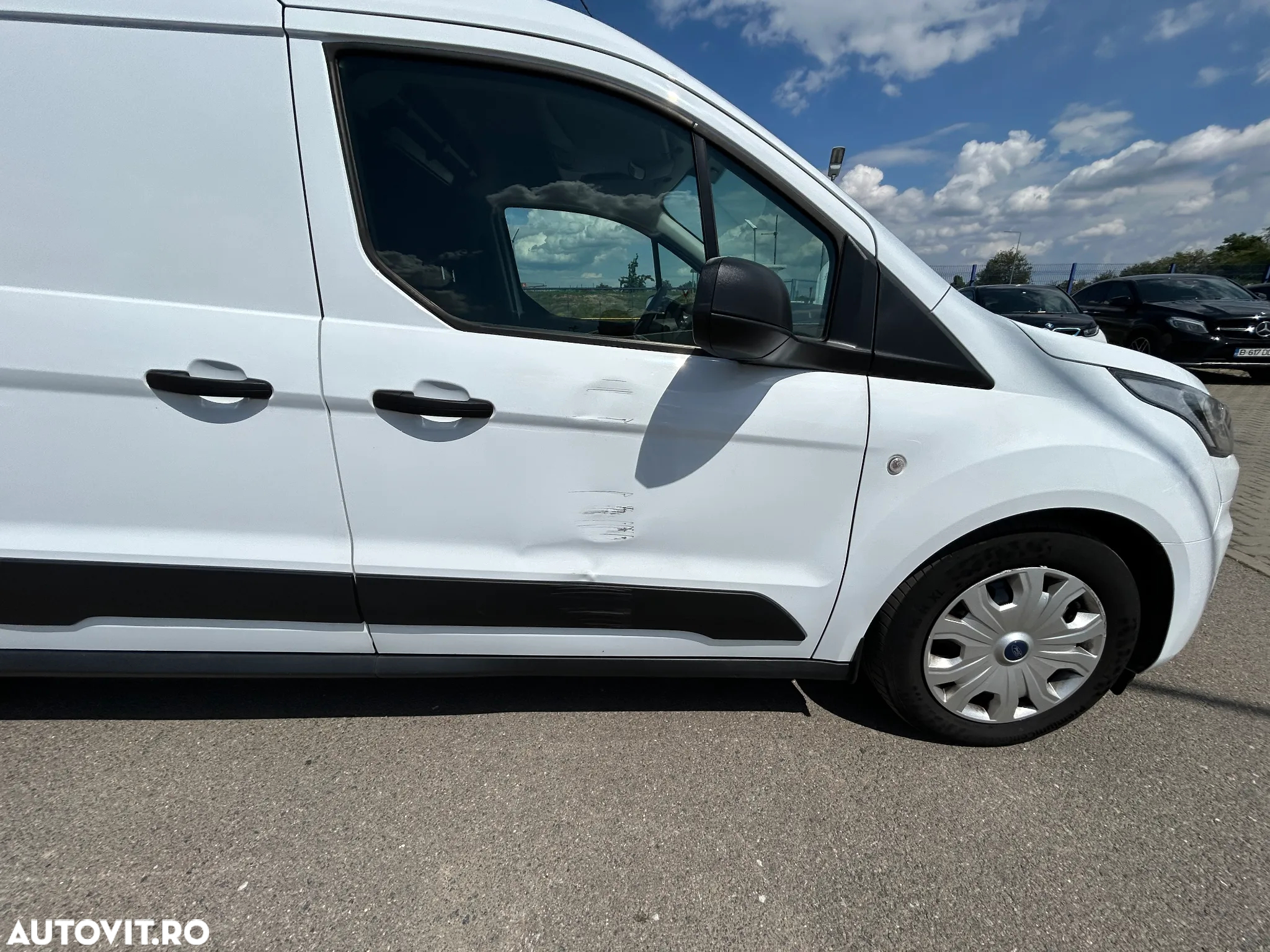 Ford Transit Connect - 10