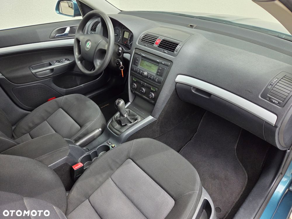 Skoda Octavia - 10