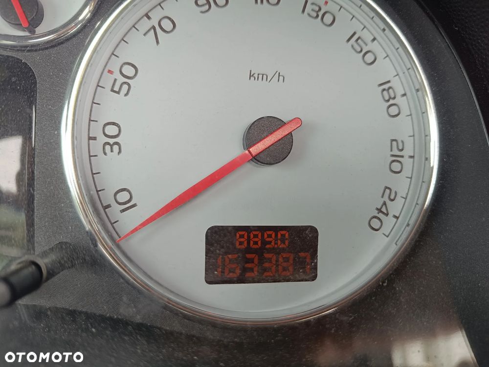 Peugeot 307 CC - 12