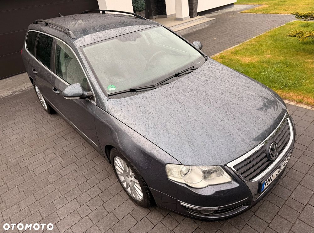 Volkswagen Passat 2.0 TDI DPF BlueMotion Technology Comfortline - 9