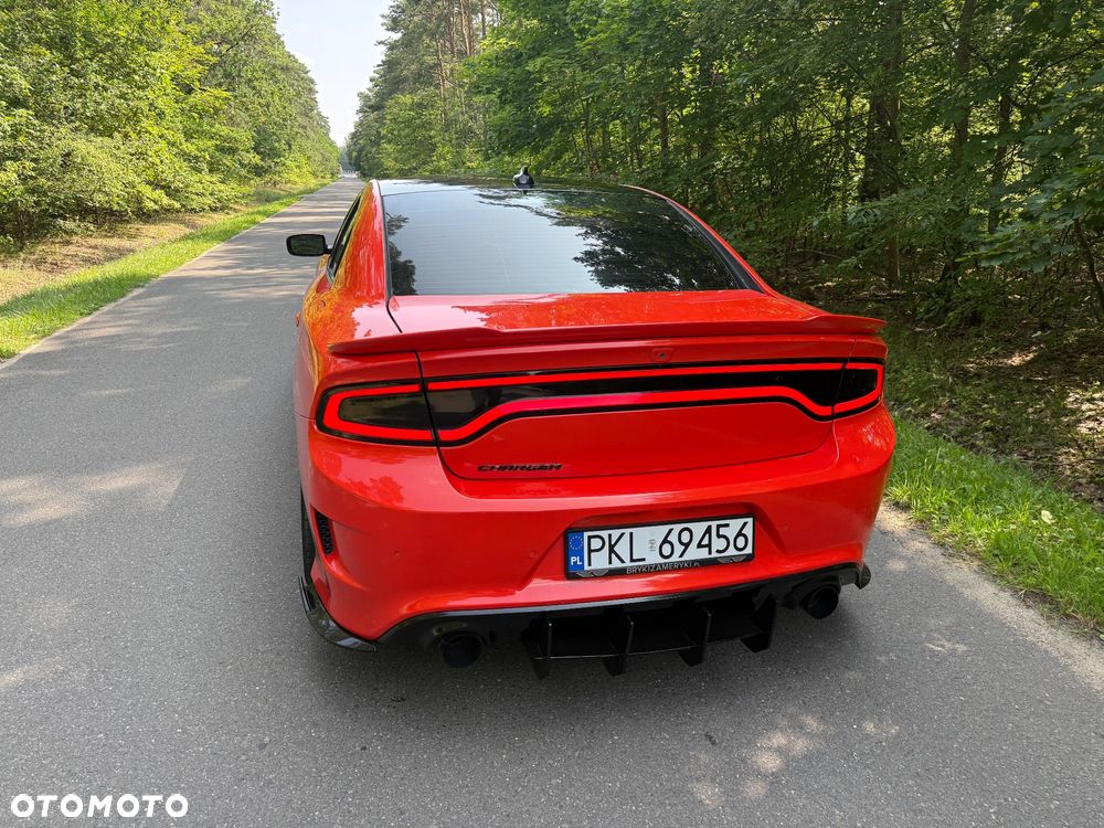 Dodge Charger 5.7 R/T - 11