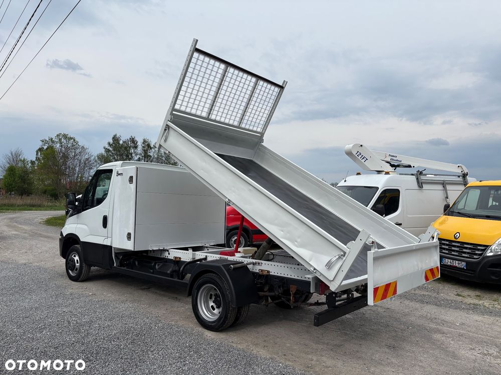 Iveco DAILY 35C15 | 3 LITROWE | WYWROTKA | 3,30 M | DMC 3,5 T | HAK HOLOWNICZY | SPROWADZONY | SUPER STAN - 4
