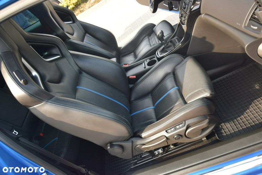 Opel Astra OPC EU6 - 17
