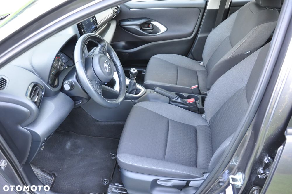 Toyota Yaris 1.5 Comfort - 14