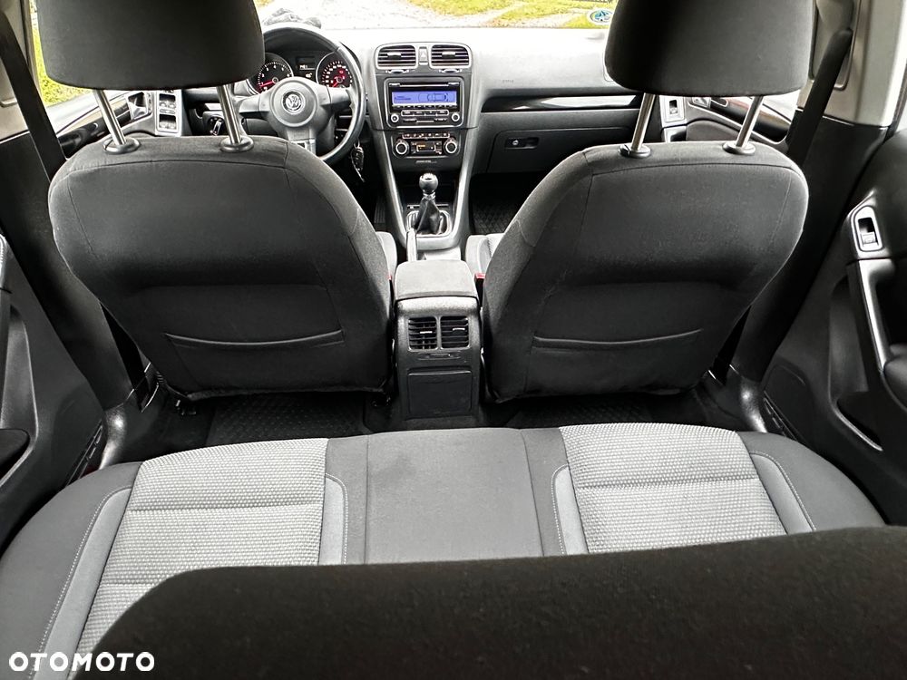 Volkswagen Golf 1.6 Comfortline - 34
