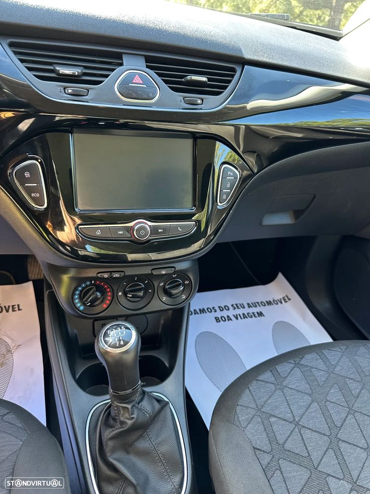 Opel Corsa 1.4 120 Anos - 9