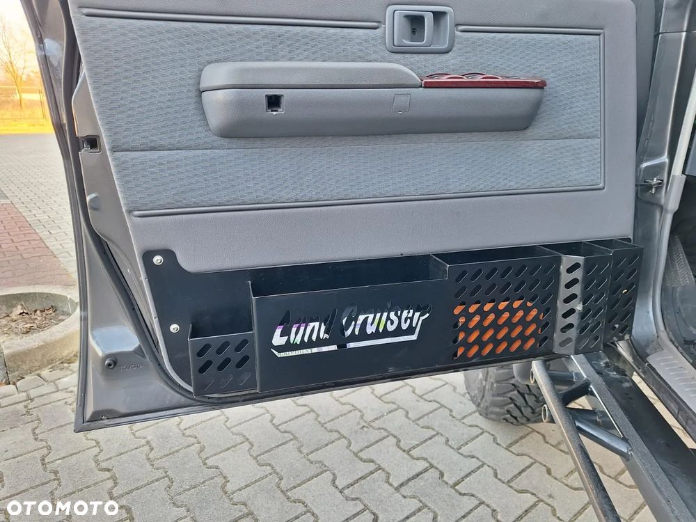 Toyota Land Cruiser LC 2.8 D-4D Prado - 22