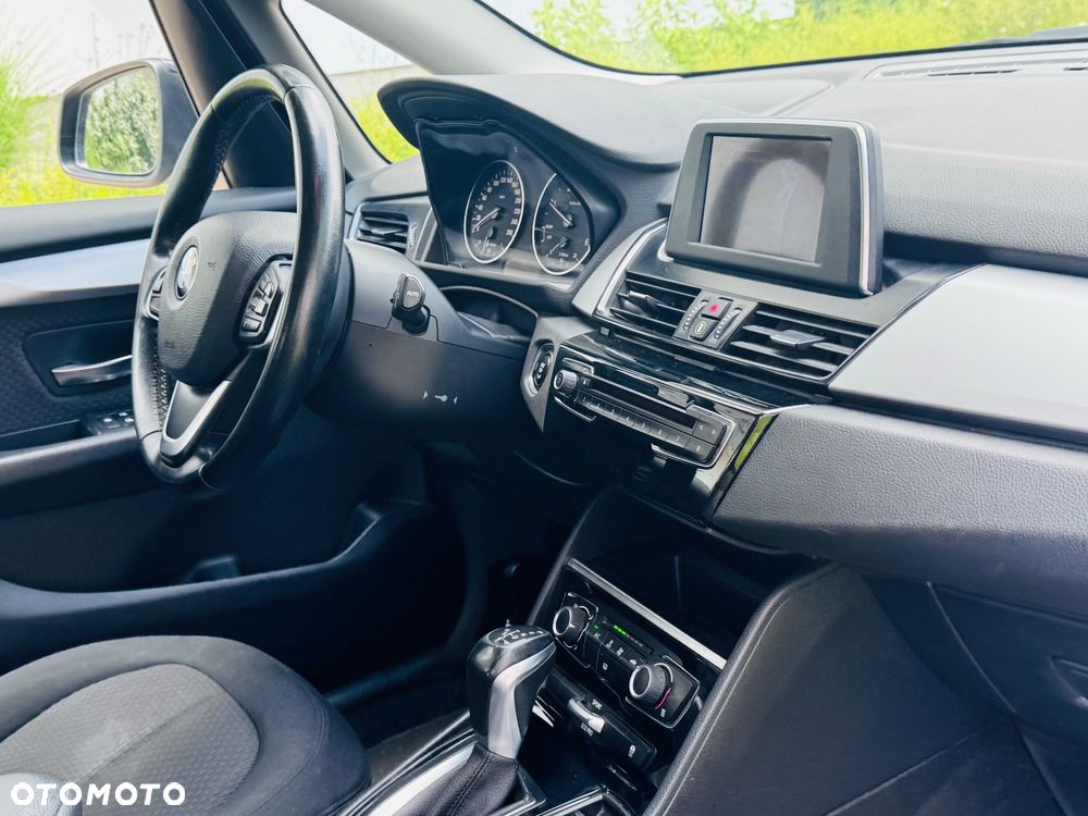 BMW Seria 2 - 33