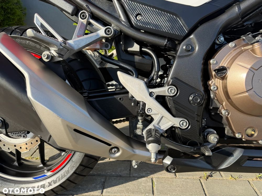 Honda CB - 19
