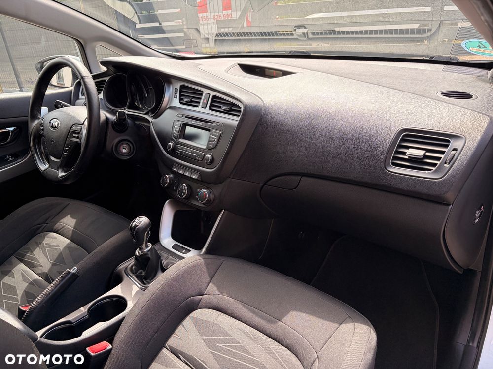 Kia ProCeed 1.6 GDI Vision - 15