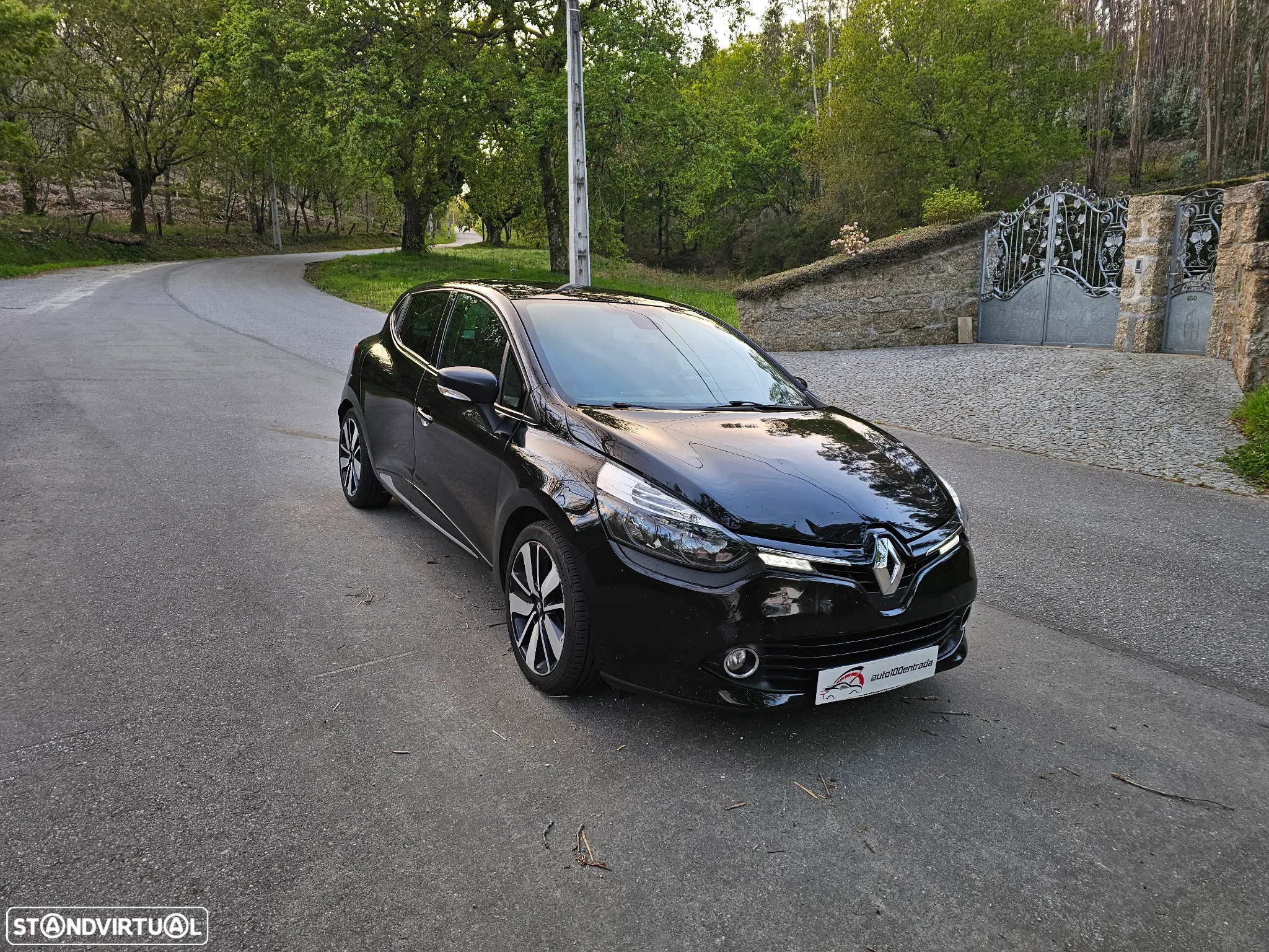 Renault Clio 1.5 dCi Limited EDition - 9
