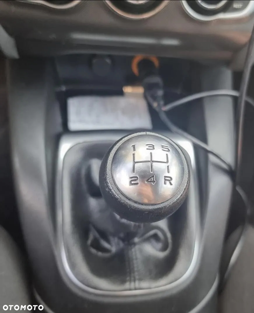 Citroën C4 1.6 HDi Attraction - 16