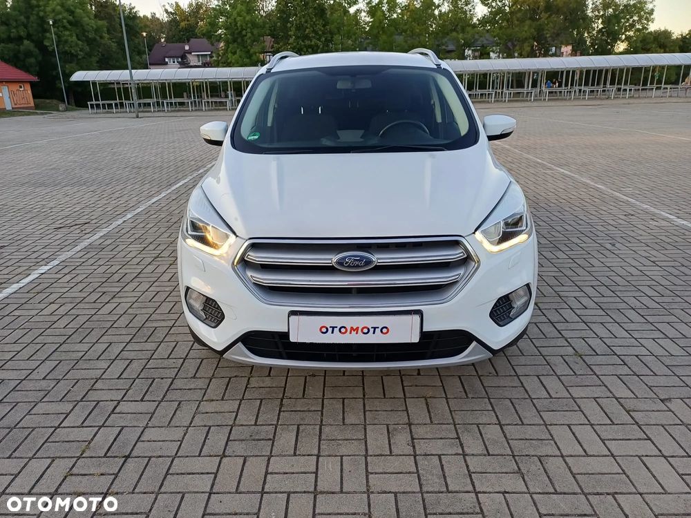 Ford Kuga - 4