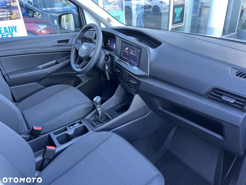 Ford Transit Connect - 24