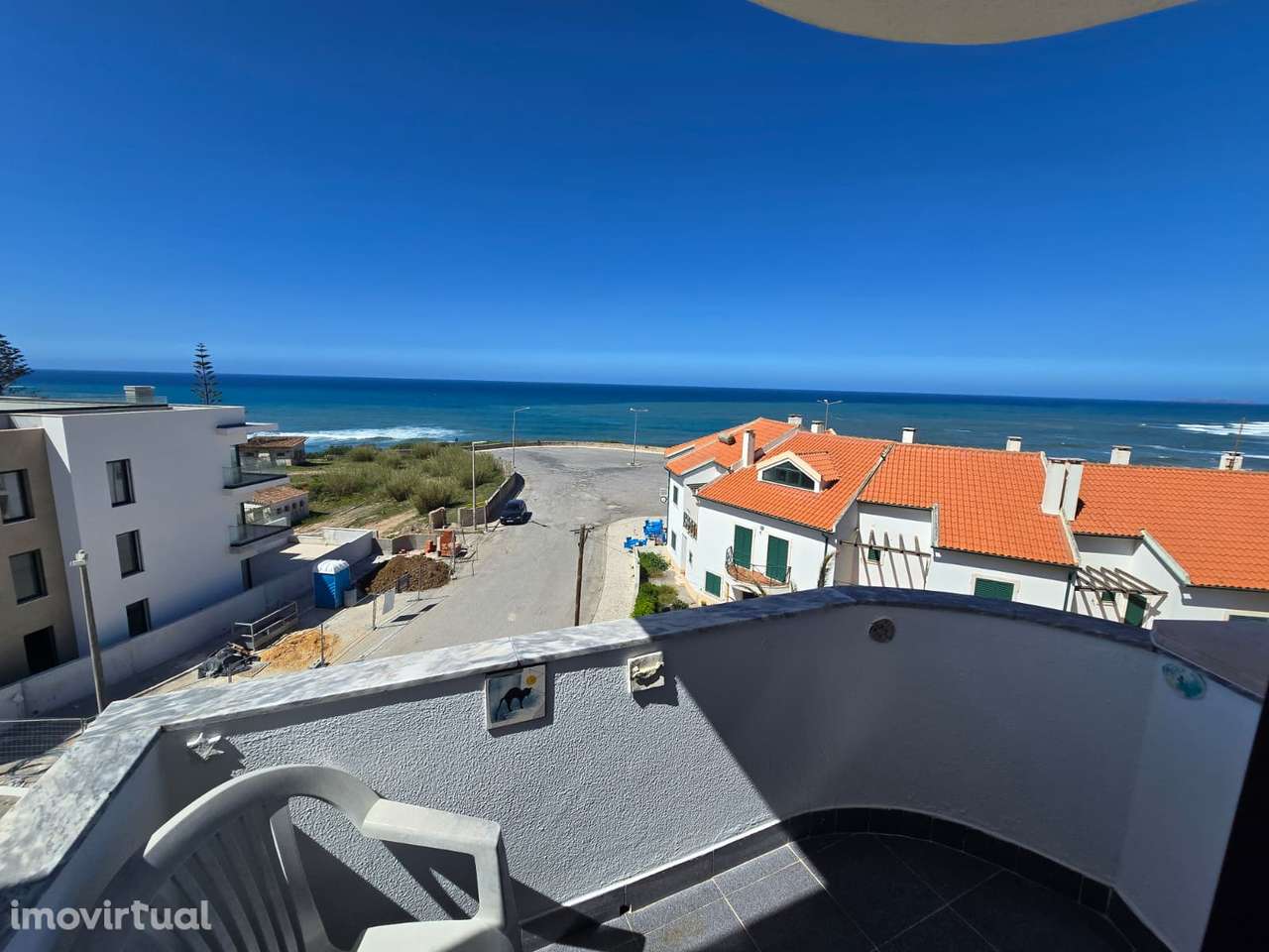 T-1 em São Bernardino, Peniche - Grande imagem: 2/13