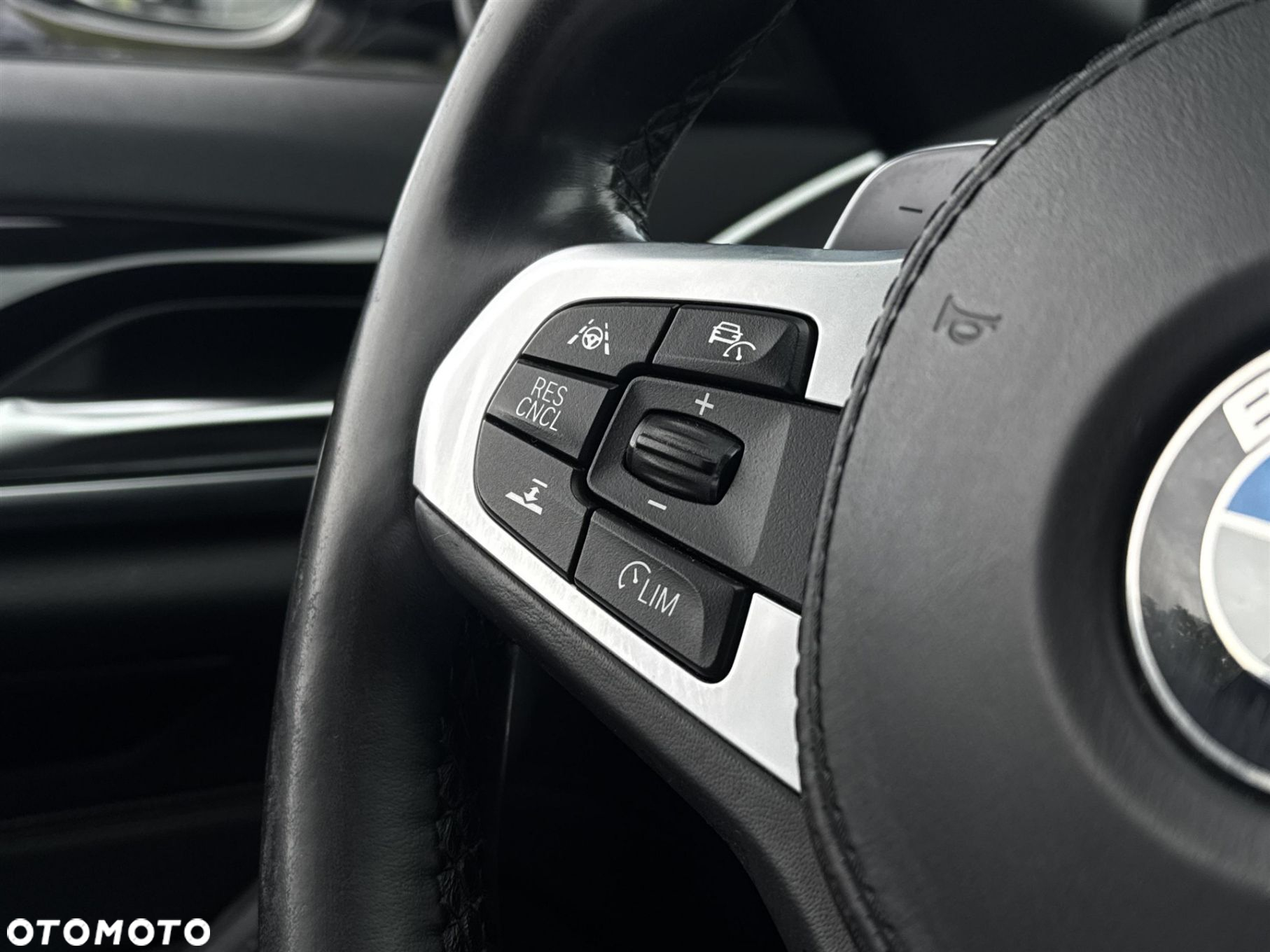 BMW Seria 5 520d xDrive - 18