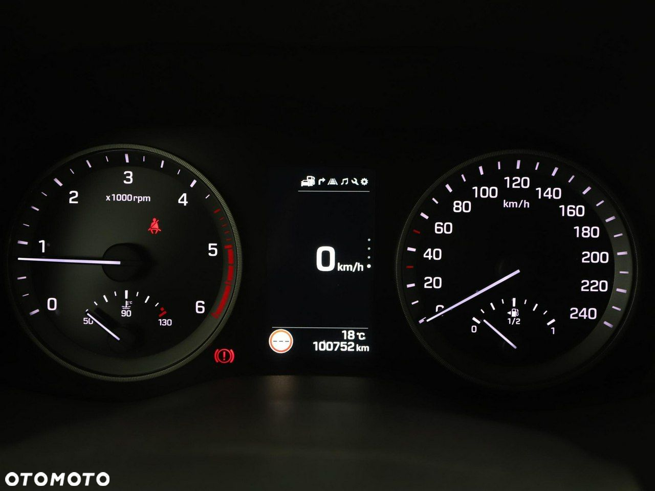 Hyundai Tucson 1.7 CRDI BlueDrive Style 2WD - 22