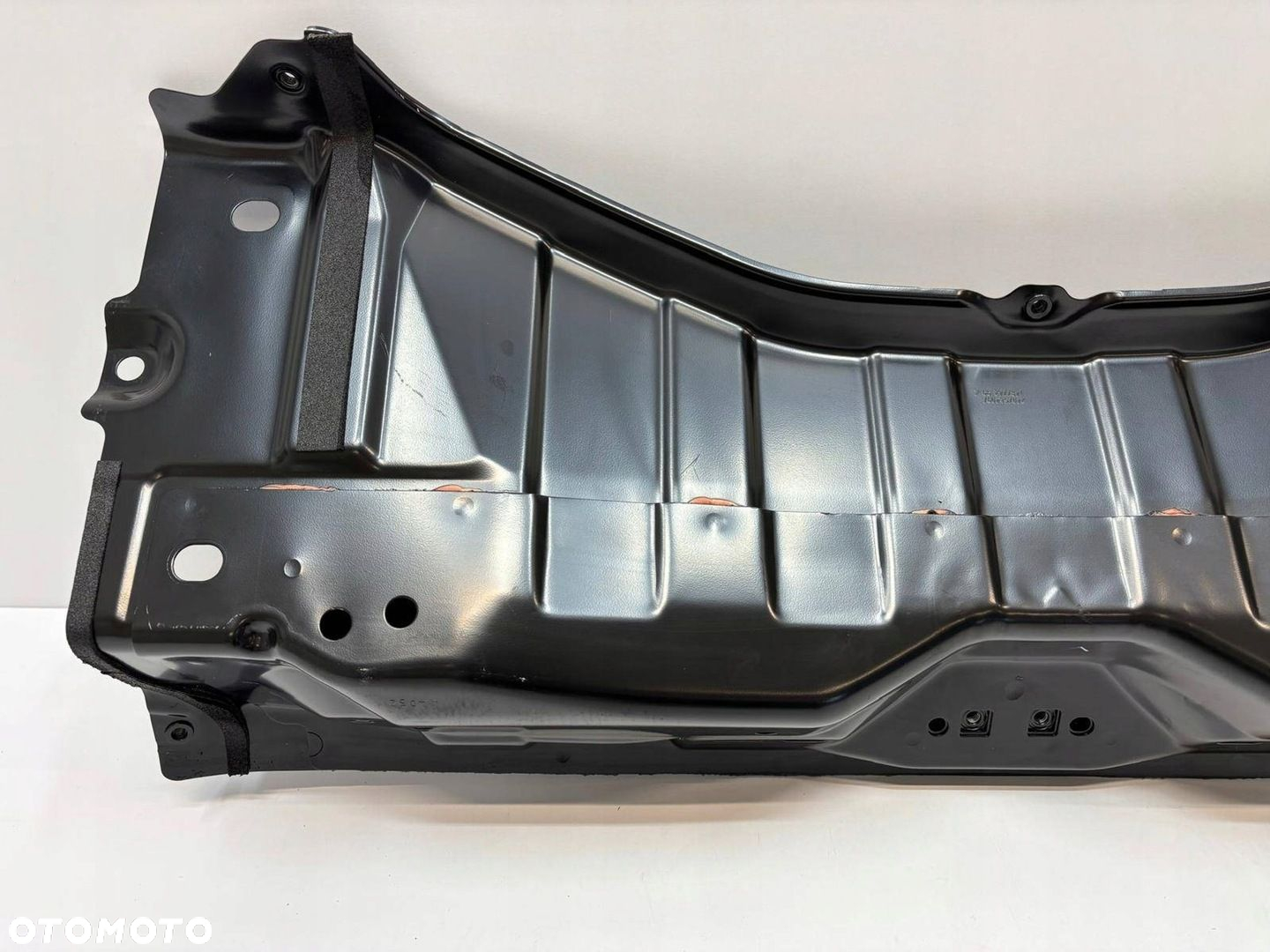 Tesla Y Pas Poszycie Tył Tylne 1487744-00-C nowe - 5
