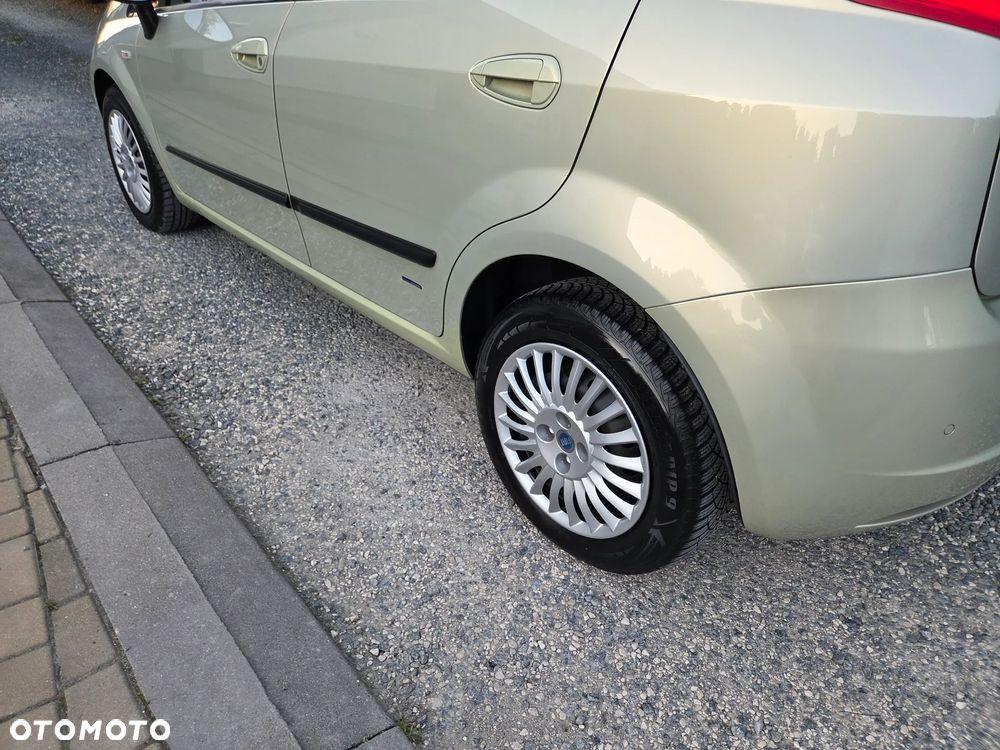 Fiat Grande Punto 1.4 8V Dynamic - 26