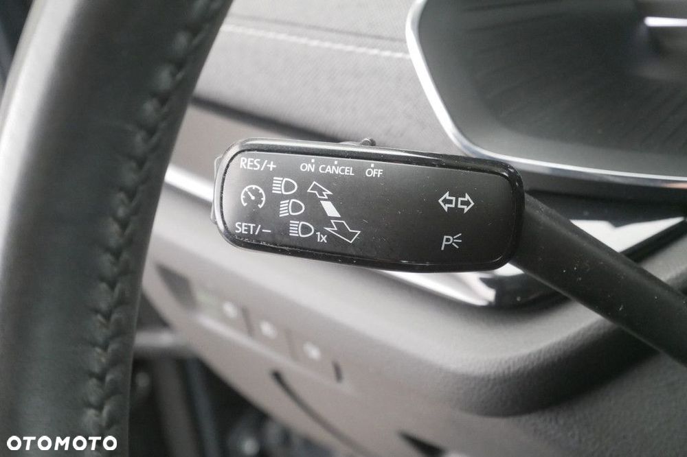 Skoda Octavia 2.0 TDI Style DSG - 24
