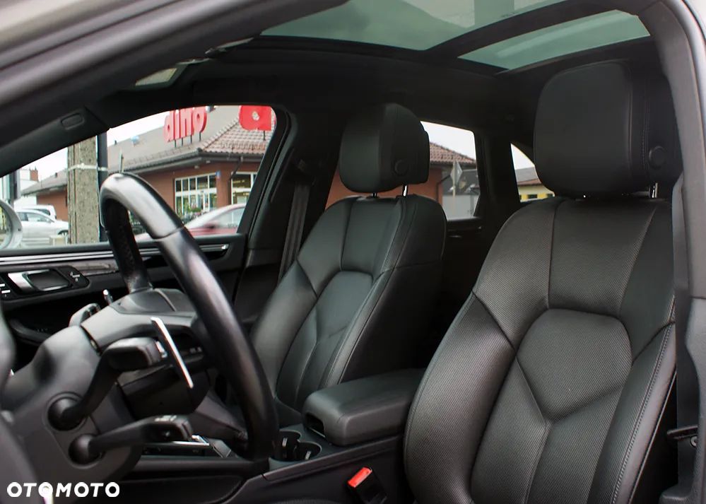 Porsche Macan PDK - 12