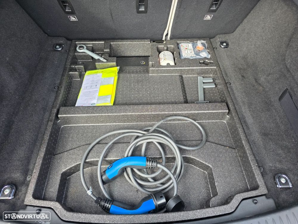 Jaguar I-Pace EV400 AWD R-DYNAMIC HSE - 19