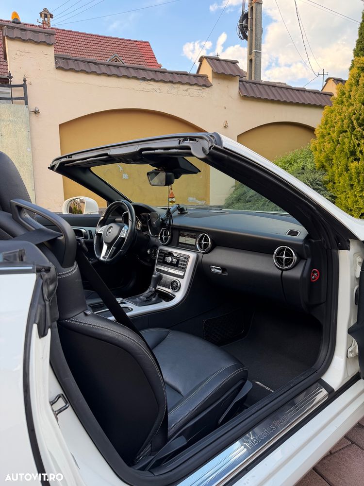 Mercedes-Benz SLK 250 CDI (BlueEFFICIENCY) 7G-TRONIC - 3