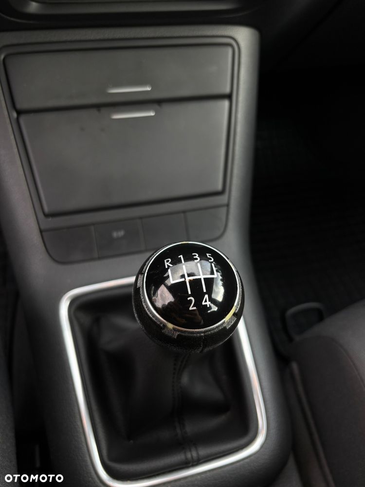 Volkswagen Golf Plus 1.9 TDI Edition - 13