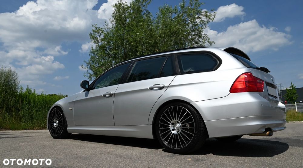BMW Seria 3 - 12